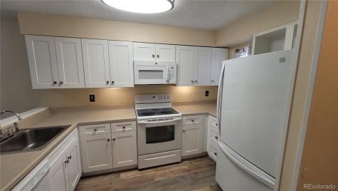 412 Wright Street Lakewood CO 80228