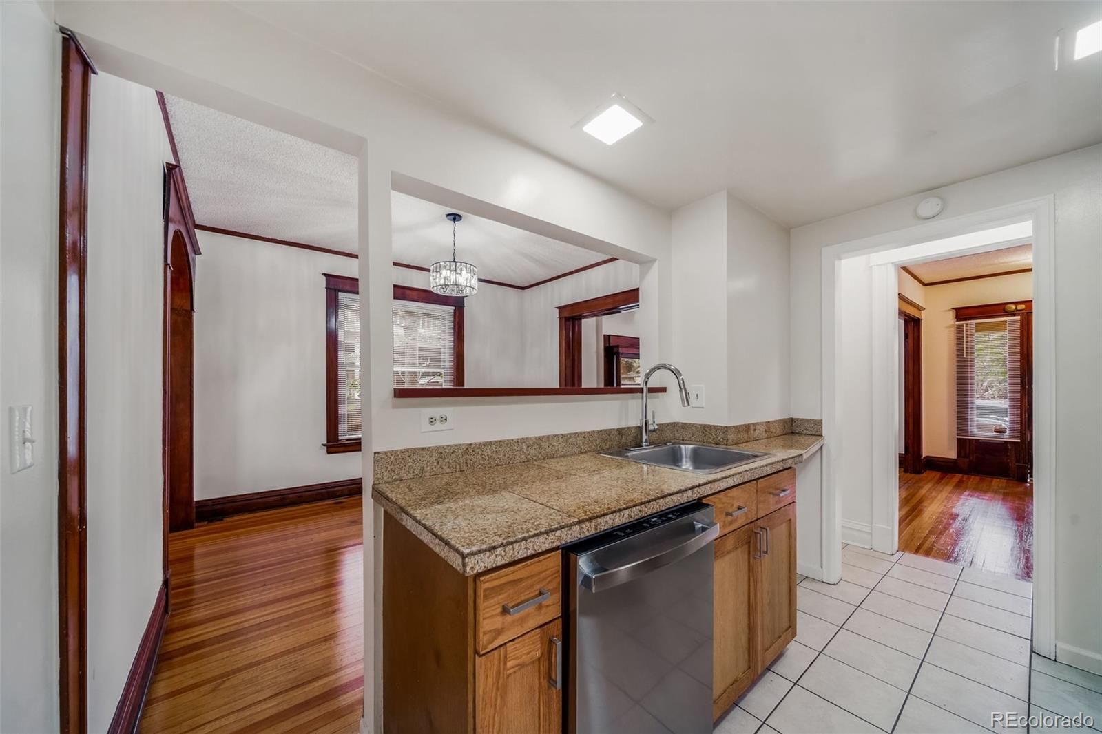 1214 E 10th Avenue Denver CO 80218