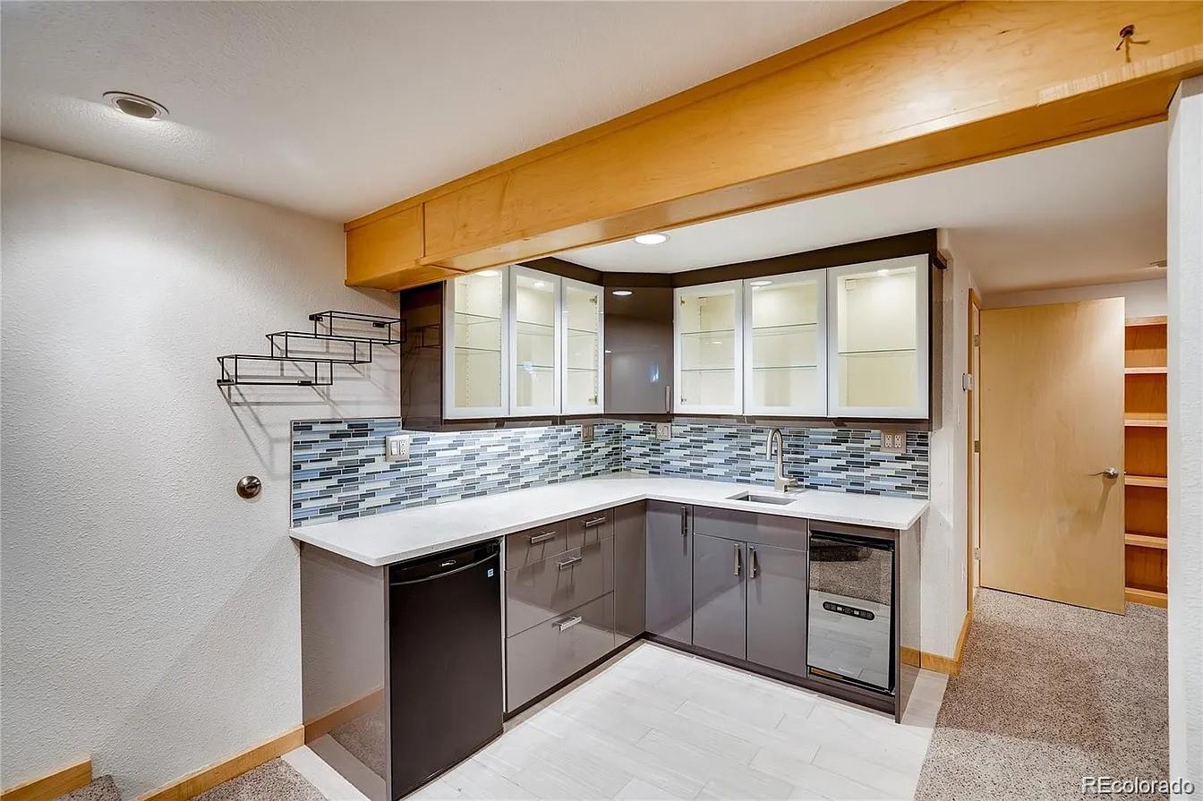 1643 S Hudson Street Denver CO 80222