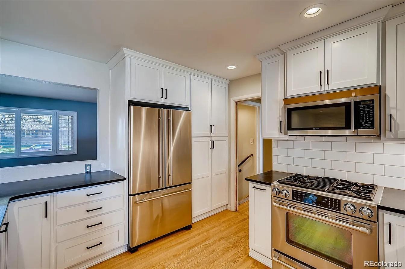 1643 S Hudson Street Denver CO 80222