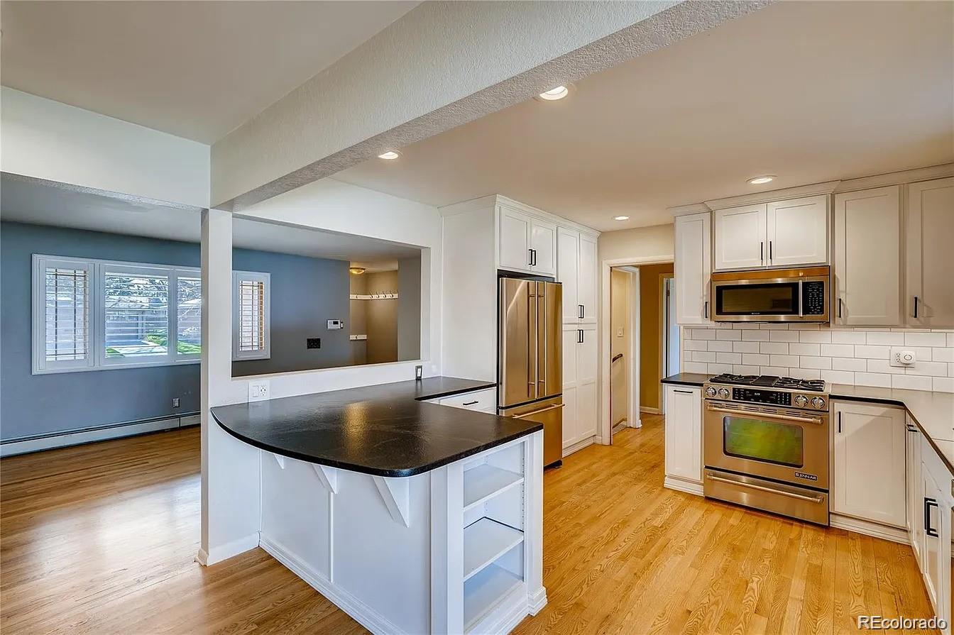 1643 S Hudson Street Denver CO 80222