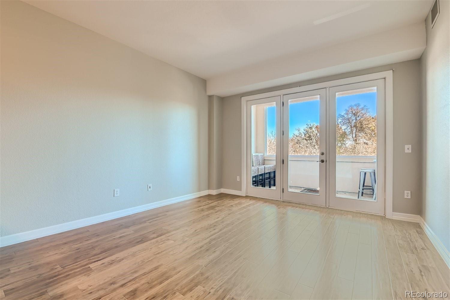 Denver CO, 2200 S University Boulevard, Unit 408