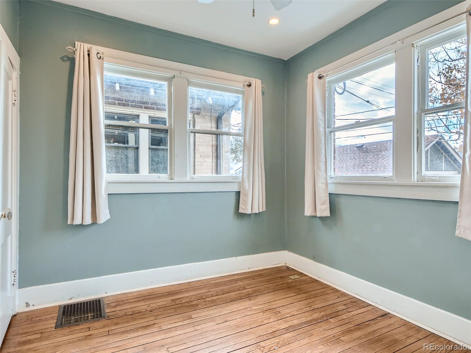 1557 N Meade Street Denver CO 80204
