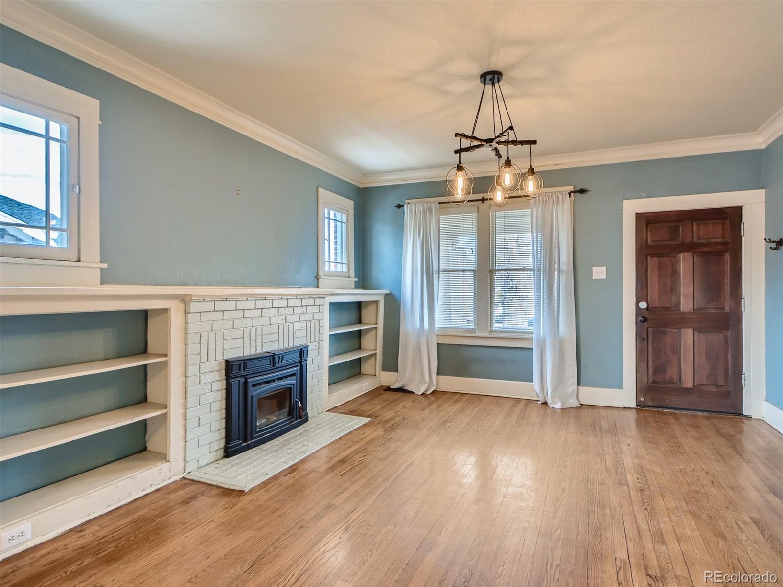 1557 N Meade Street Denver CO 80204