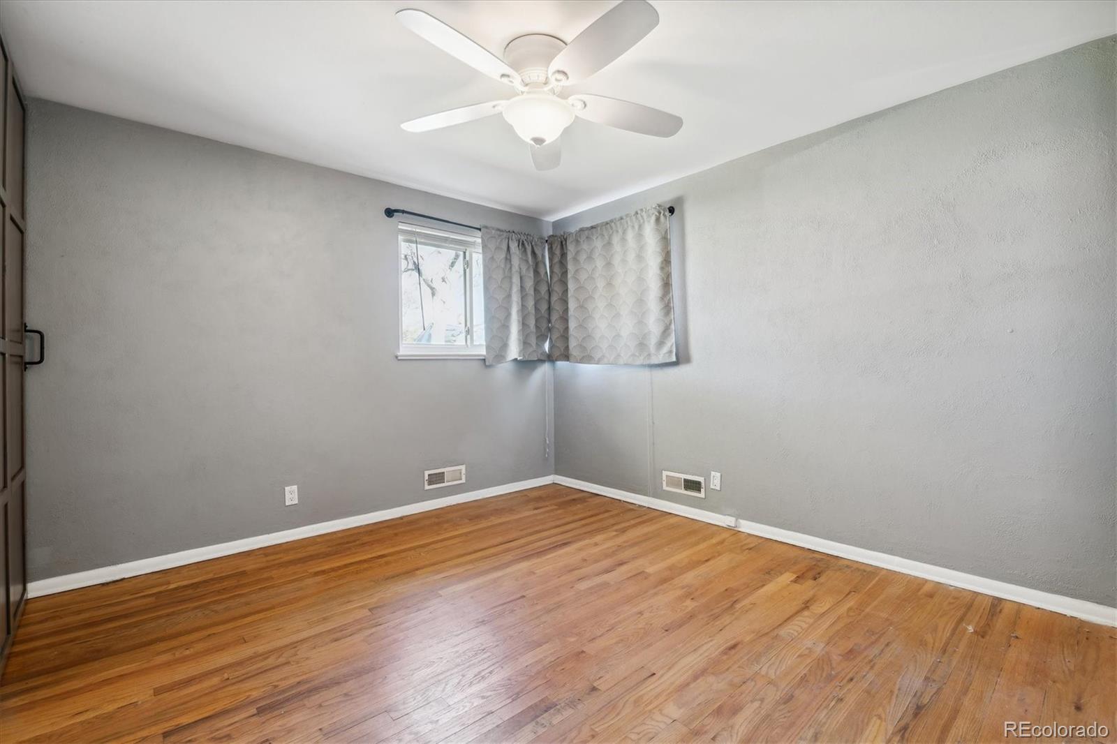5570 Holland Drive Arvada CO 80002