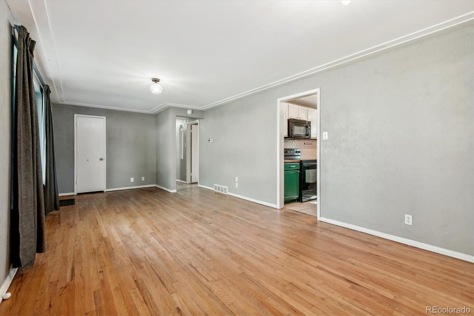5570 Holland Drive Arvada CO 80002
