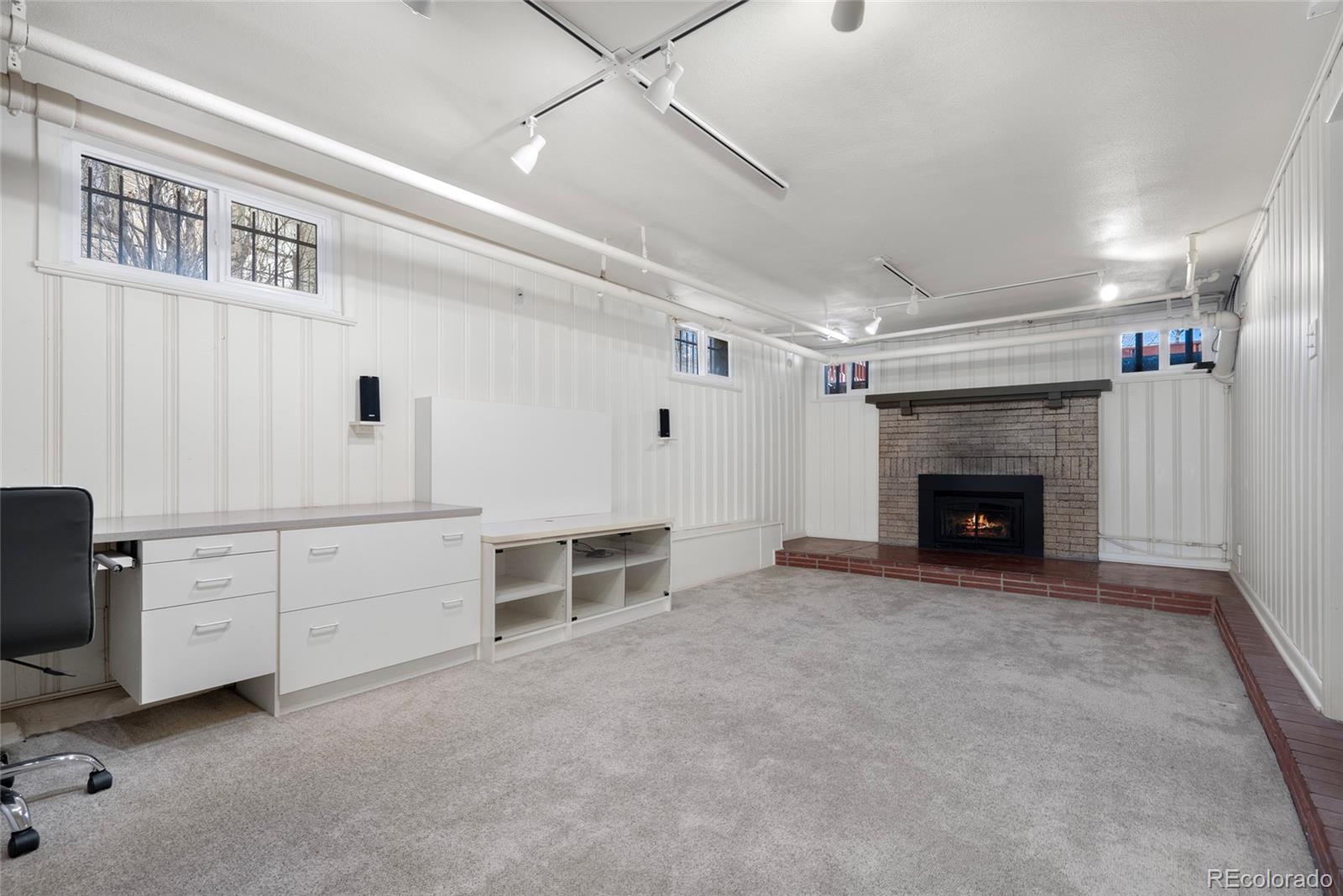 1827 N Bellaire Street Denver CO 80220