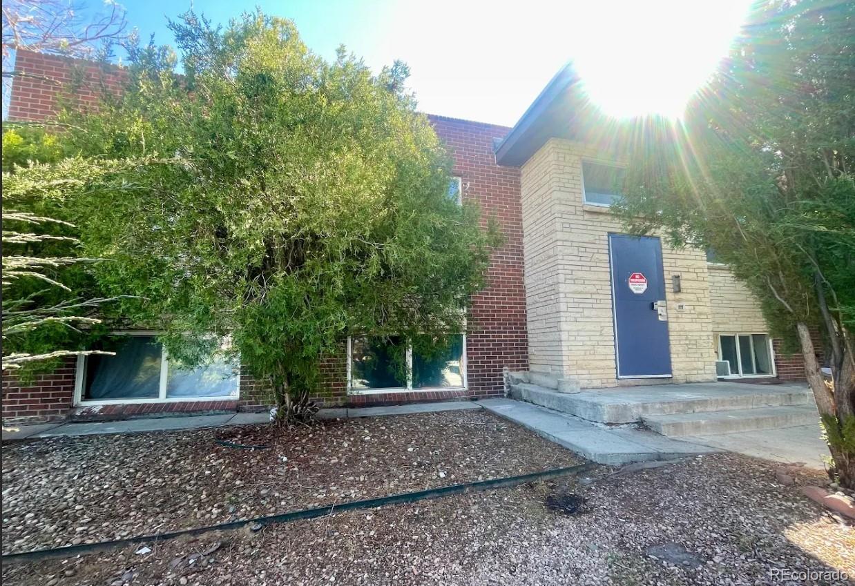 1720 Chester Aurora CO 80010