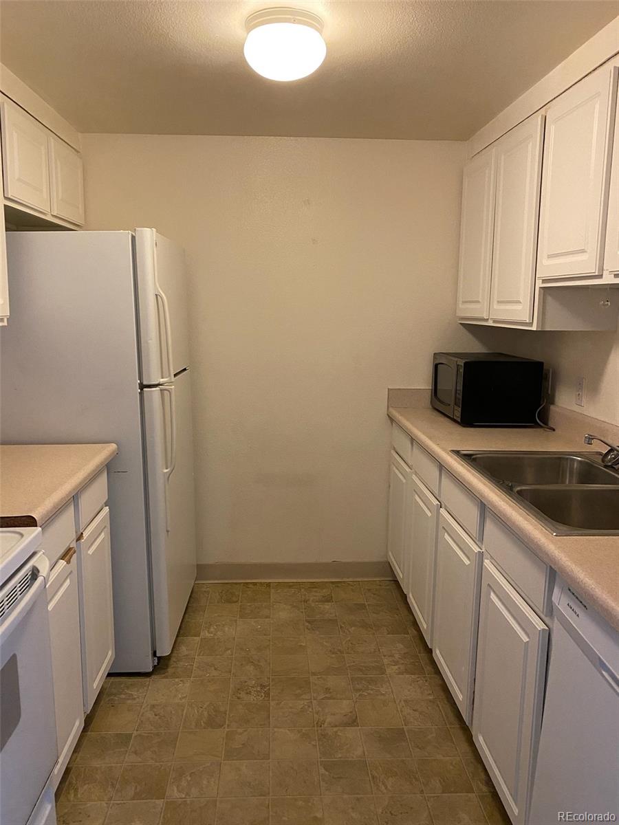 5873 S Prince Street Littleton CO 80120