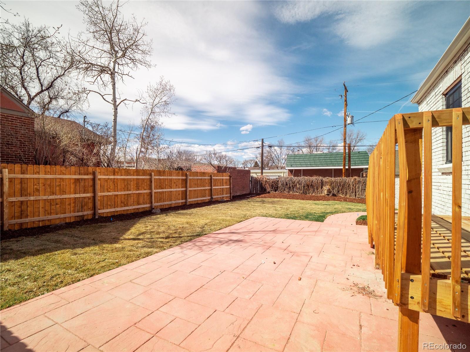 2291 Krameria Street Denver CO 80207