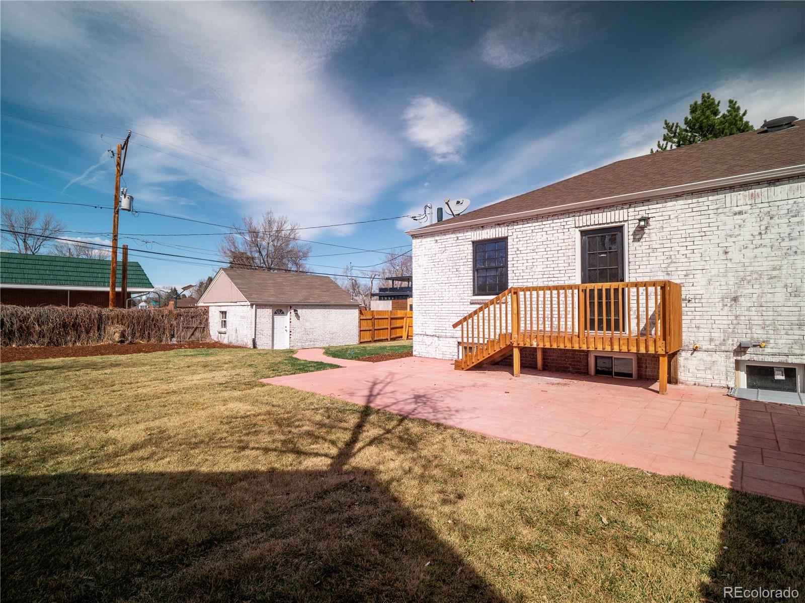 2291 Krameria Street Denver CO 80207