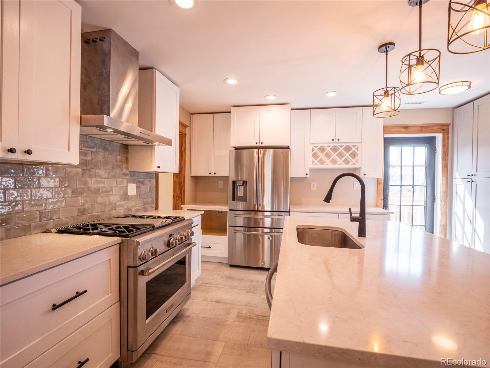 2291 Krameria Street Denver CO 80207