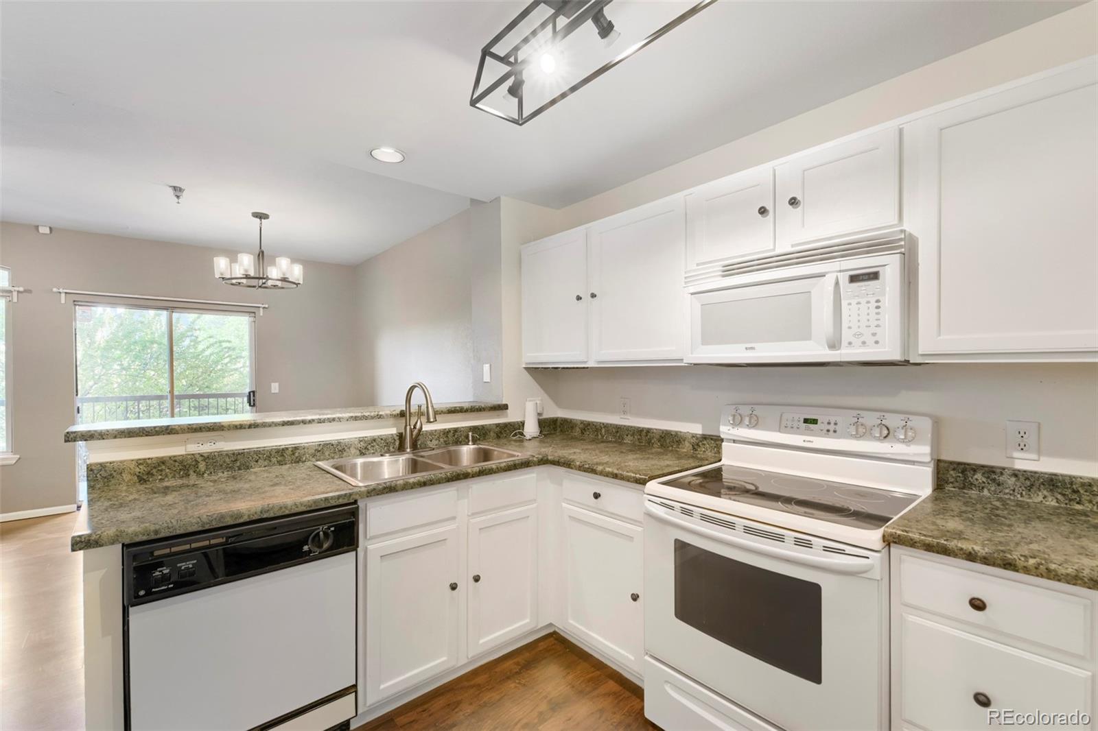 2575 S Syracuse Way Denver CO 80231