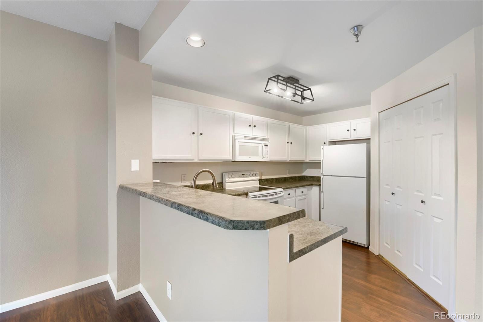 2575 S Syracuse Way Denver CO 80231