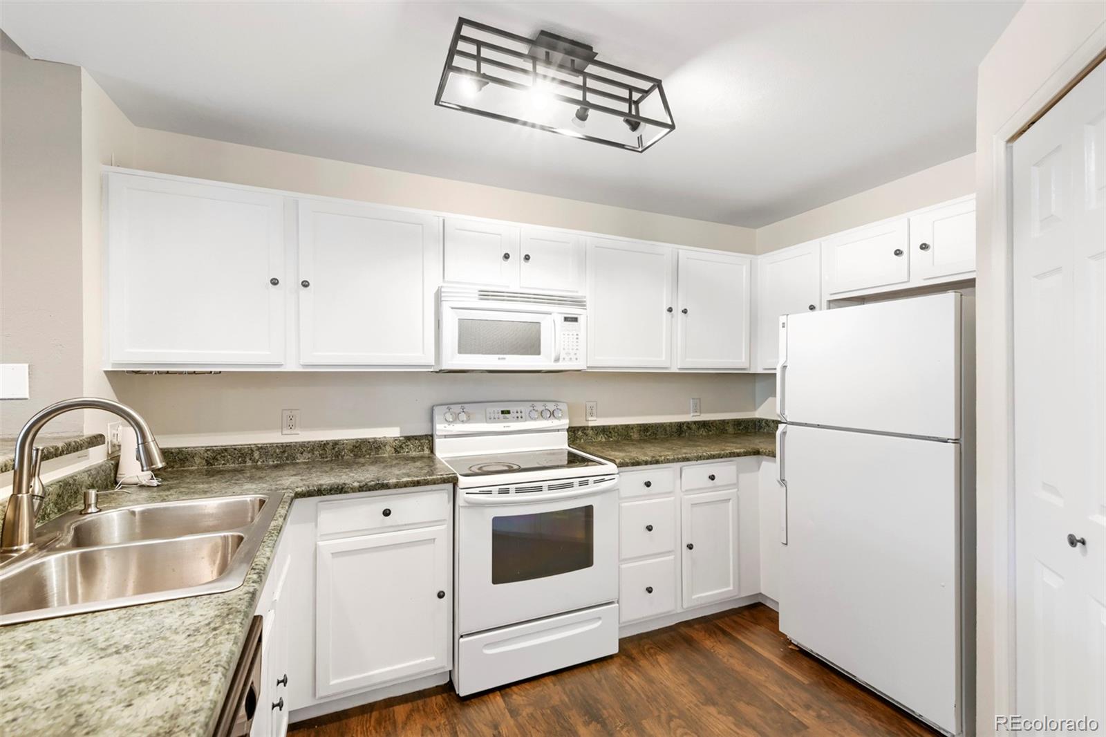 2575 S Syracuse Way Denver CO 80231
