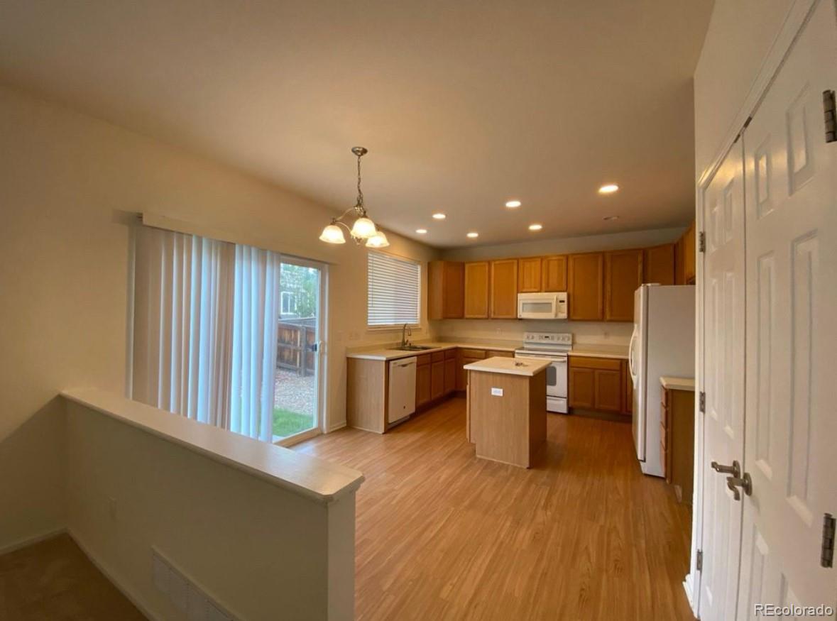 4121 Aspenmeadow Circle Highlands Ranch CO 80130