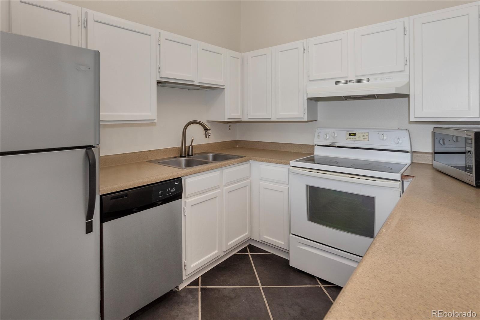 2280 S Oswego Way Aurora CO 80014