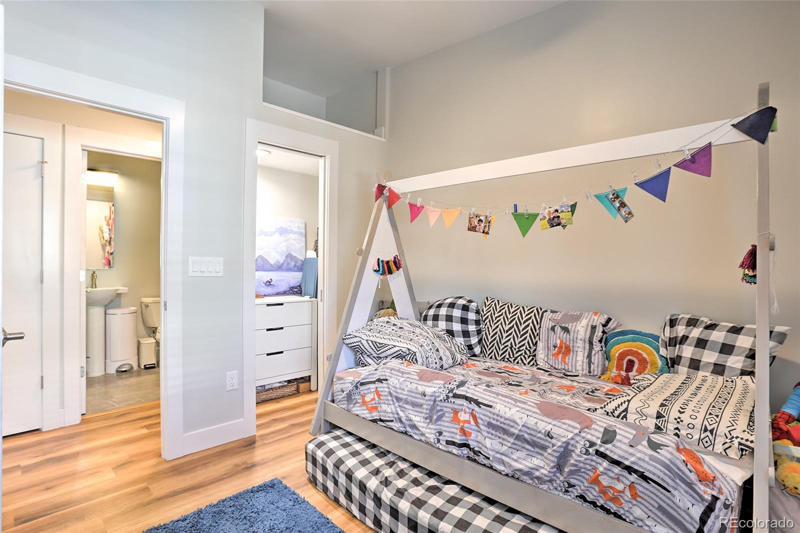 3937 N Humboldt Street Denver CO 80205