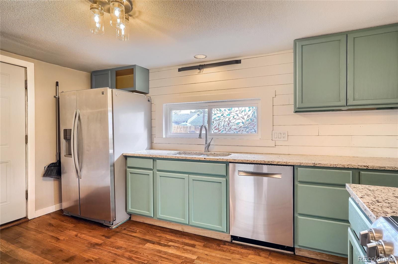 3074 S Elati Street Englewood CO 80110