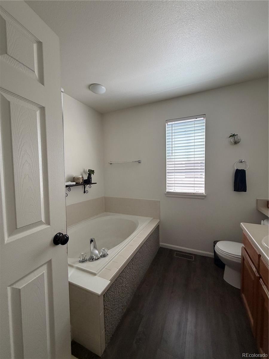 19591 E 39th Avenue Denver CO 80249
