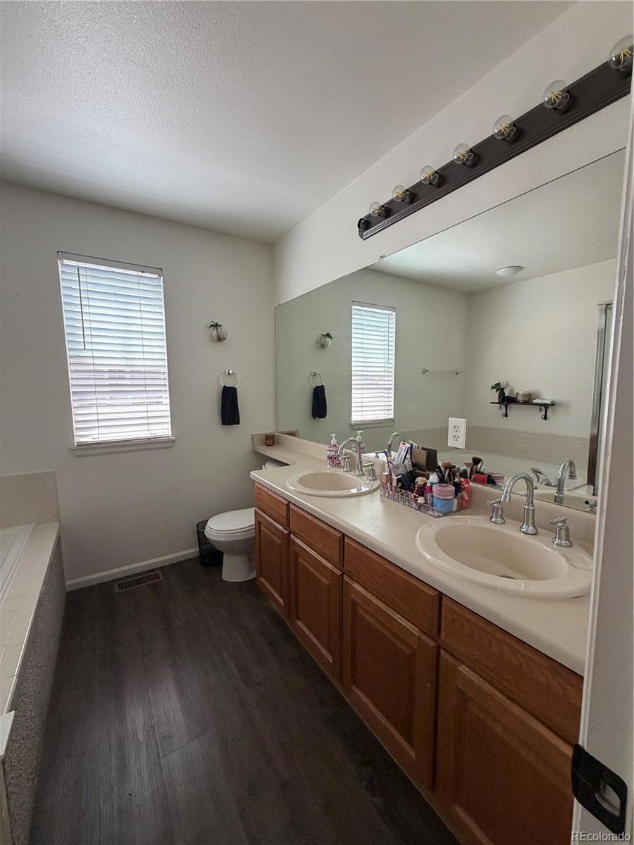 19591 E 39th Avenue Denver CO 80249