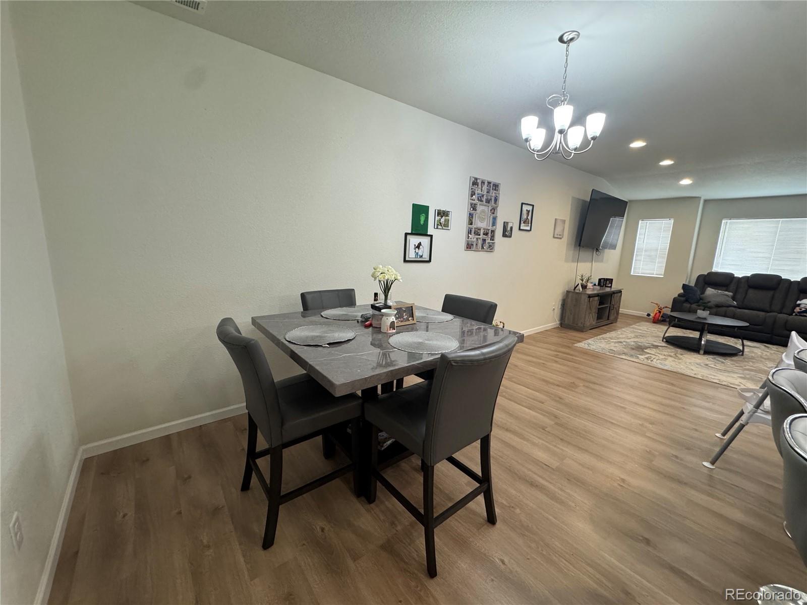 894 Petra Heights Colorado Springs CO 80916