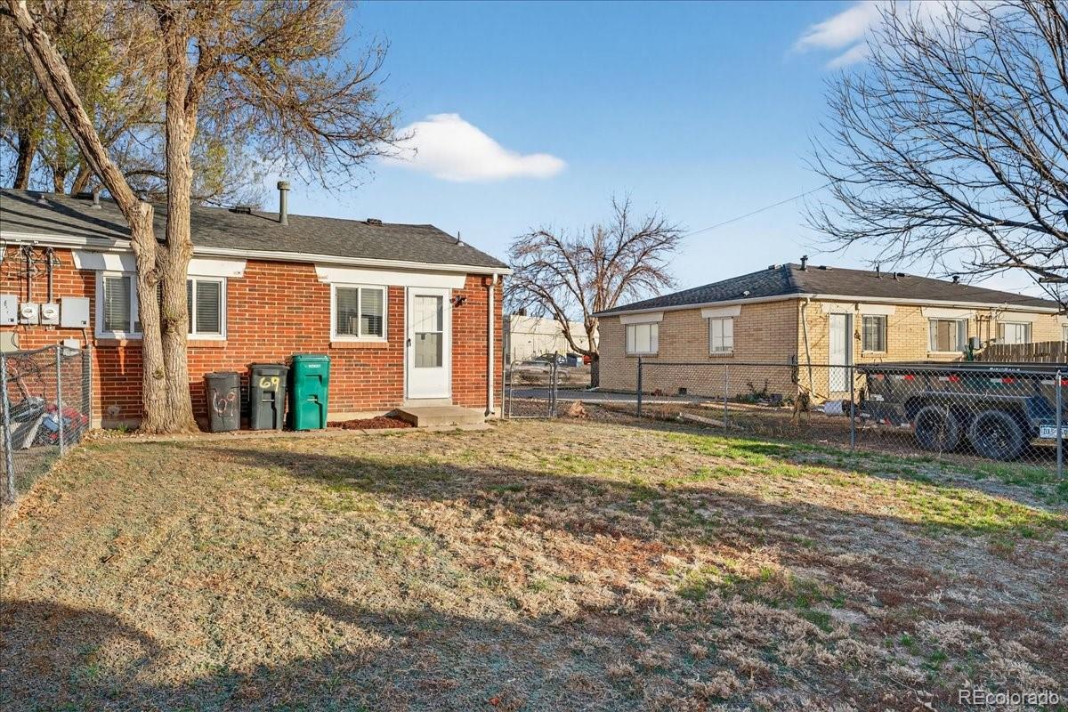 69 Del Mar Circle Aurora CO 80011