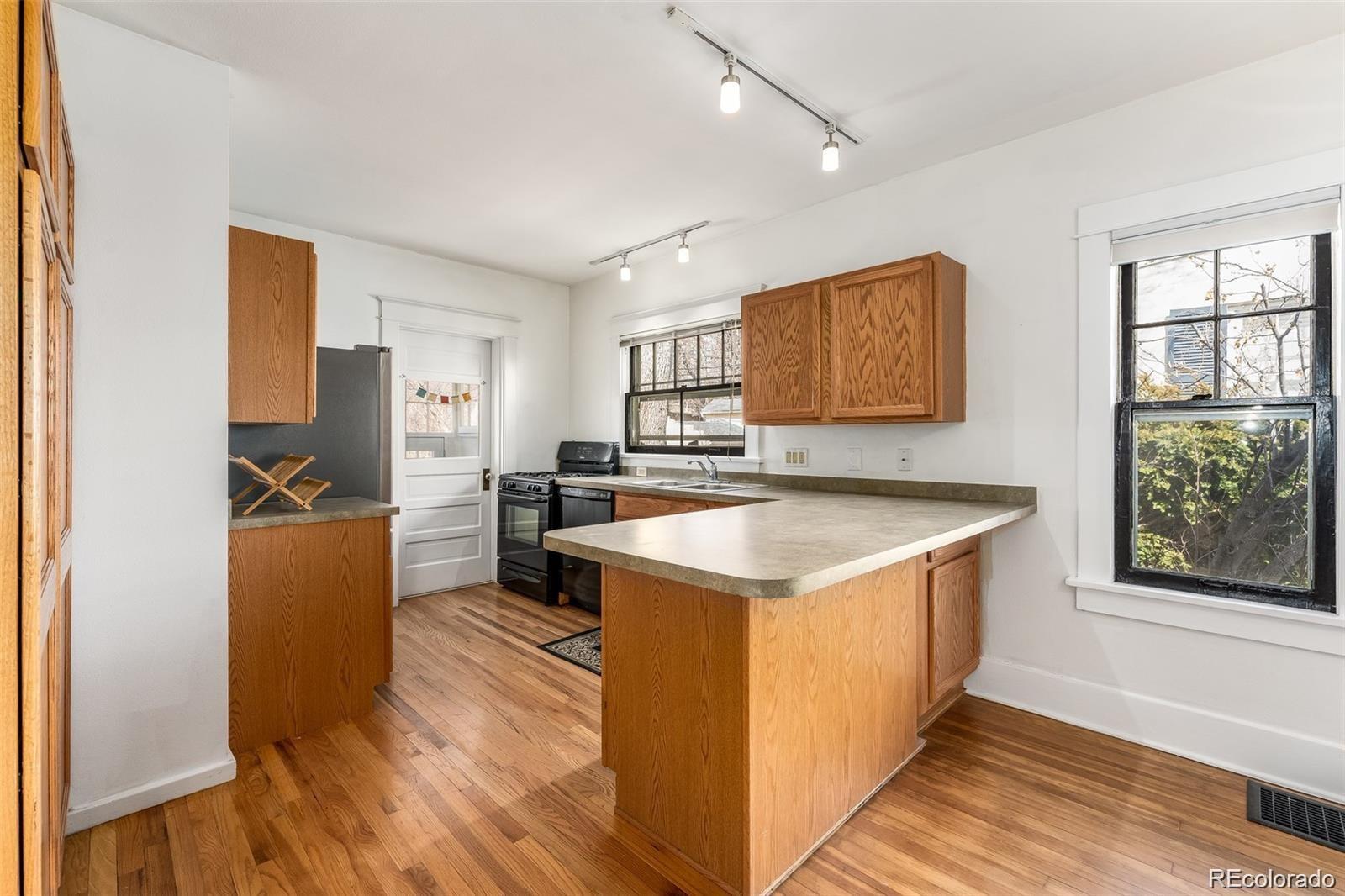 729 Race Street Denver CO 80206