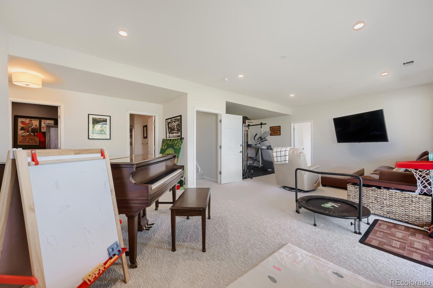 21037 E Nichols Parkway Aurora CO 80016