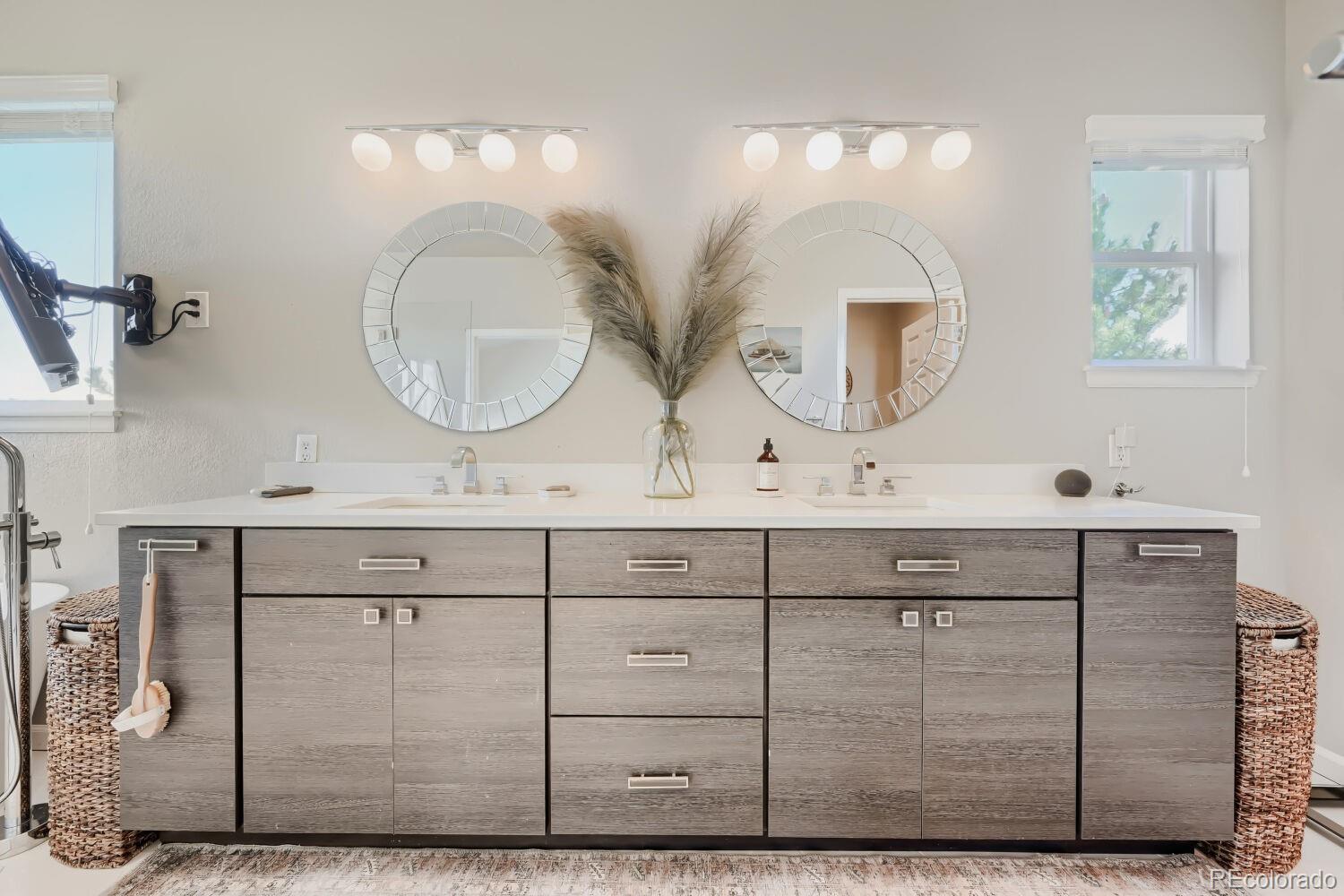21037 E Nichols Parkway Aurora CO 80016