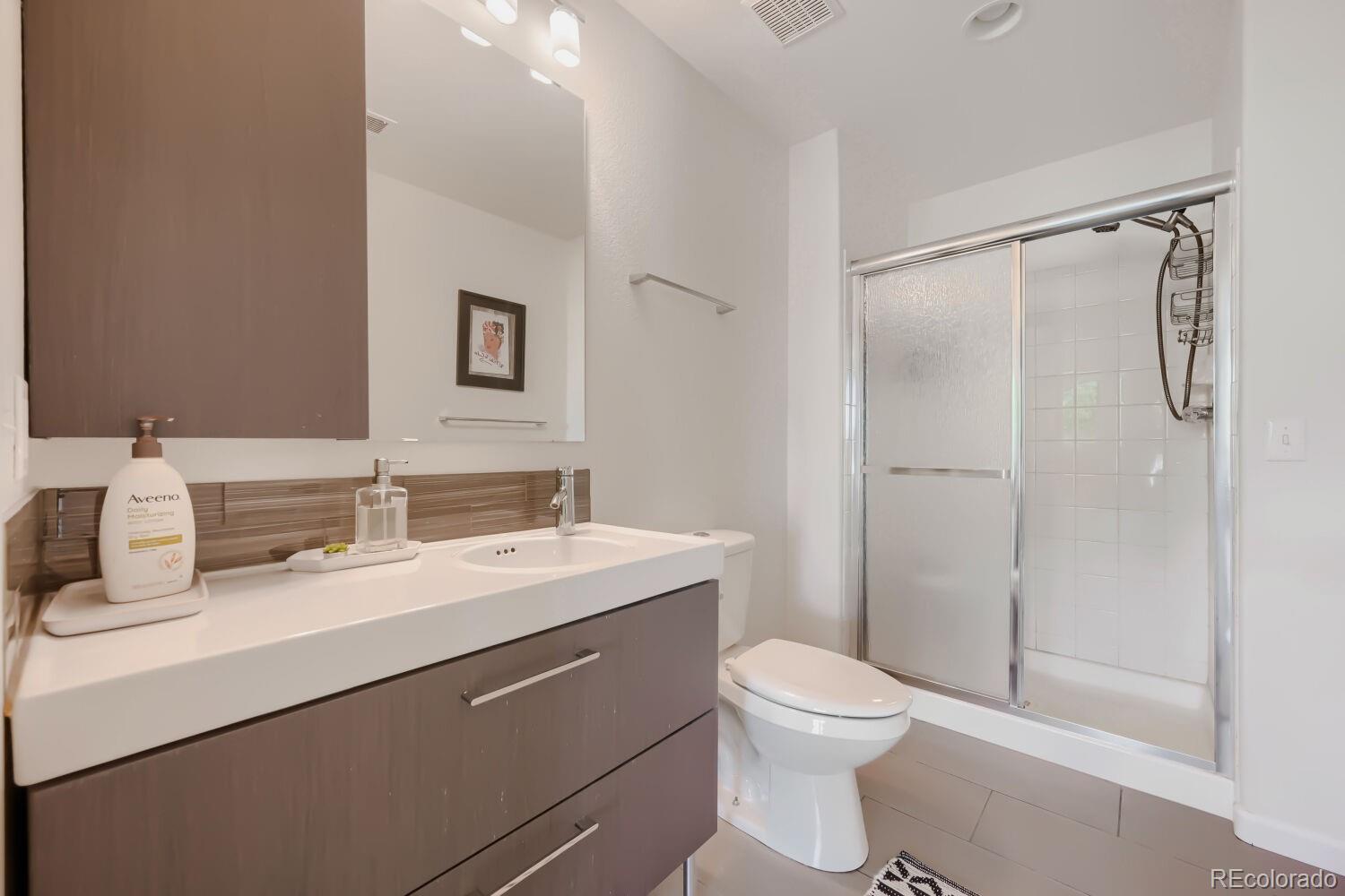 21037 E Nichols Parkway Aurora CO 80016