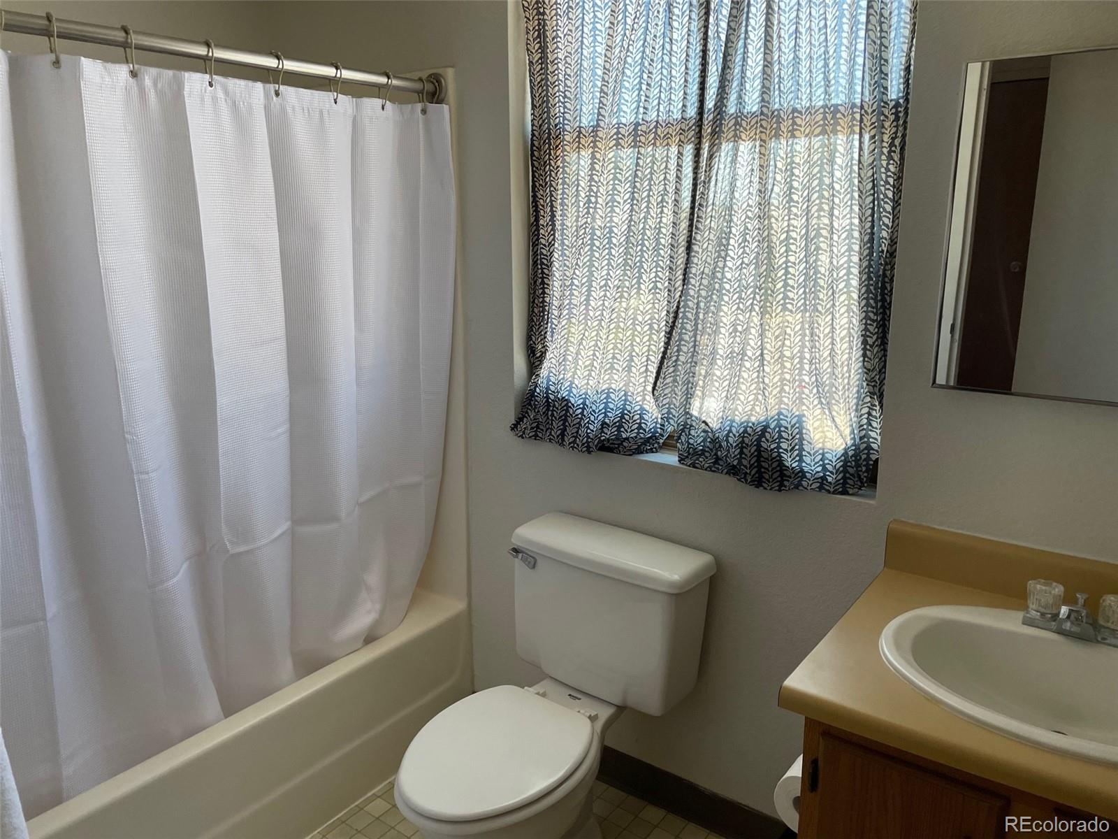 322 S Main Street Lamar CO 81052