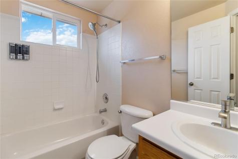 12536 Elm Lane Broomfield CO 80020