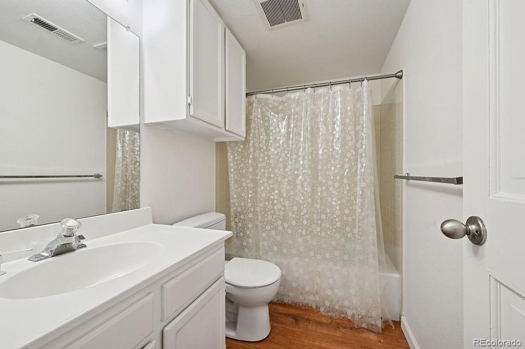 844 S Vance Street Lakewood CO 80226