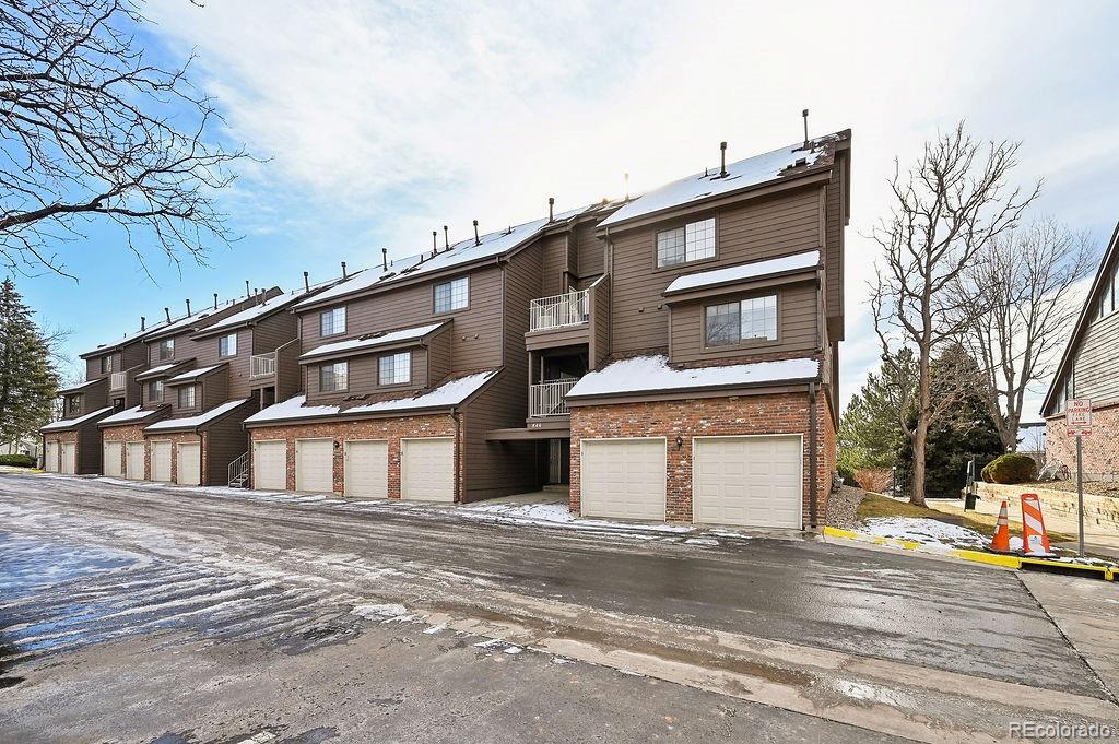 844 S Vance Street Lakewood CO 80226