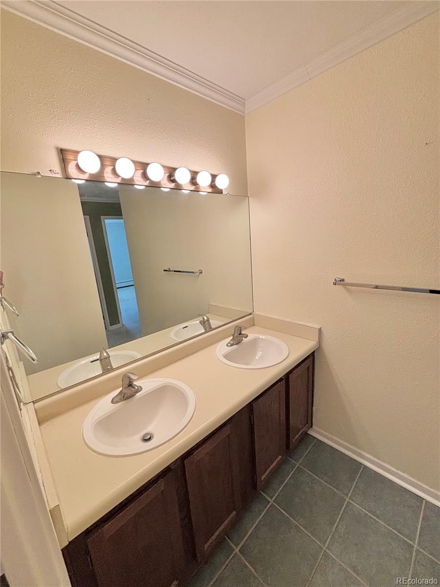 1150 Golden Circle Golden CO 80401