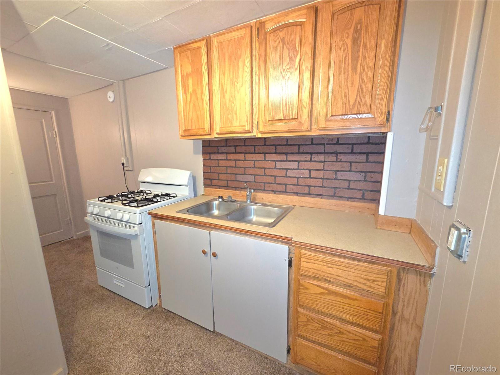 10110 E 120th Avenue Henderson CO 80640