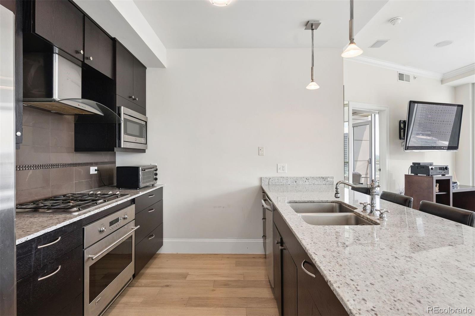 2001 N Lincoln Street Denver CO 80202