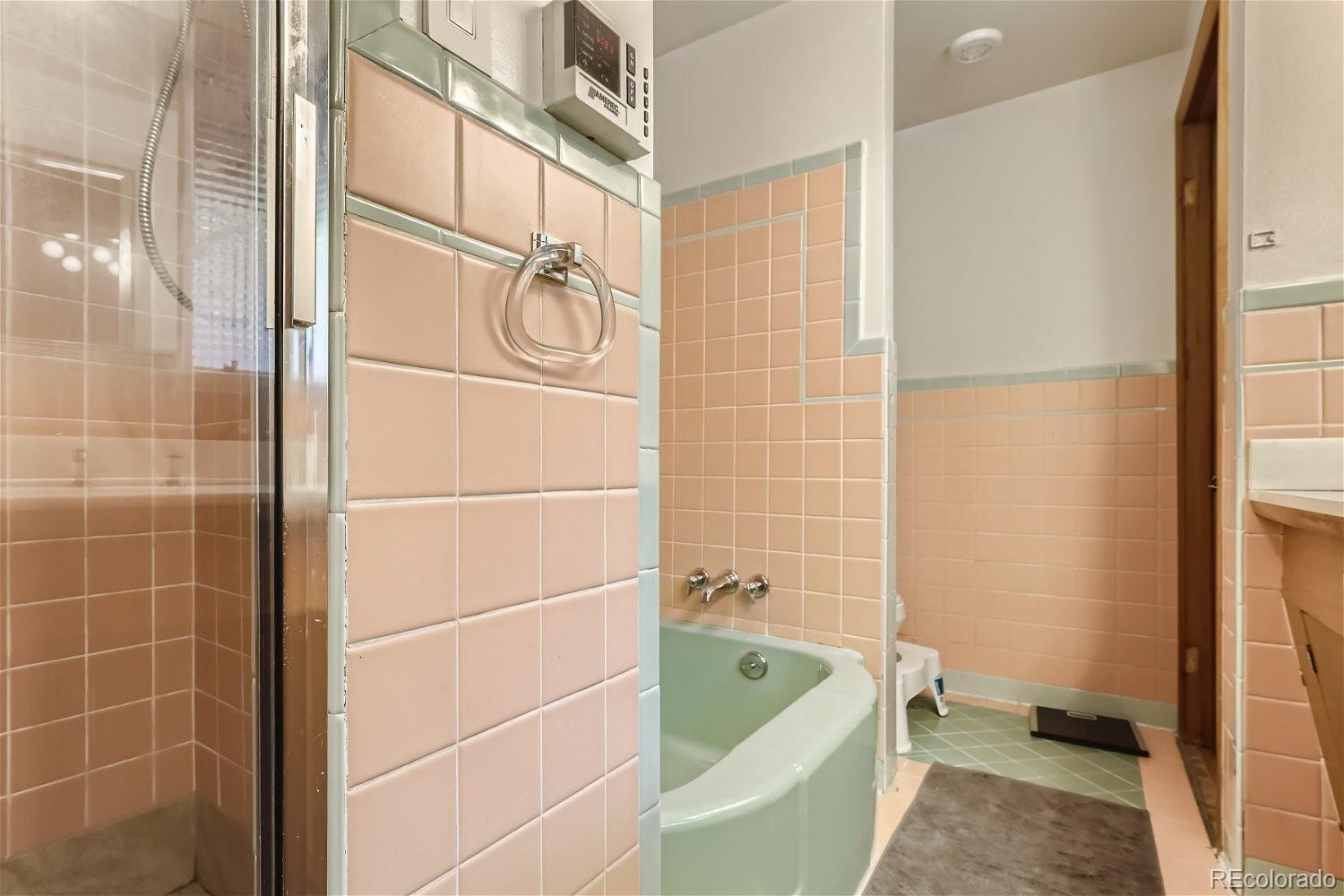 4930 E 1st Avenue Denver CO 80220