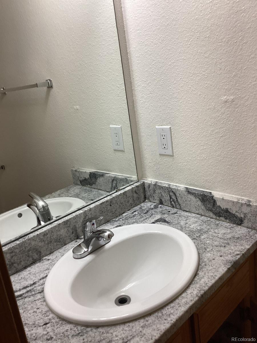 8733 Cornell Avenue W Lakewood CO 80228