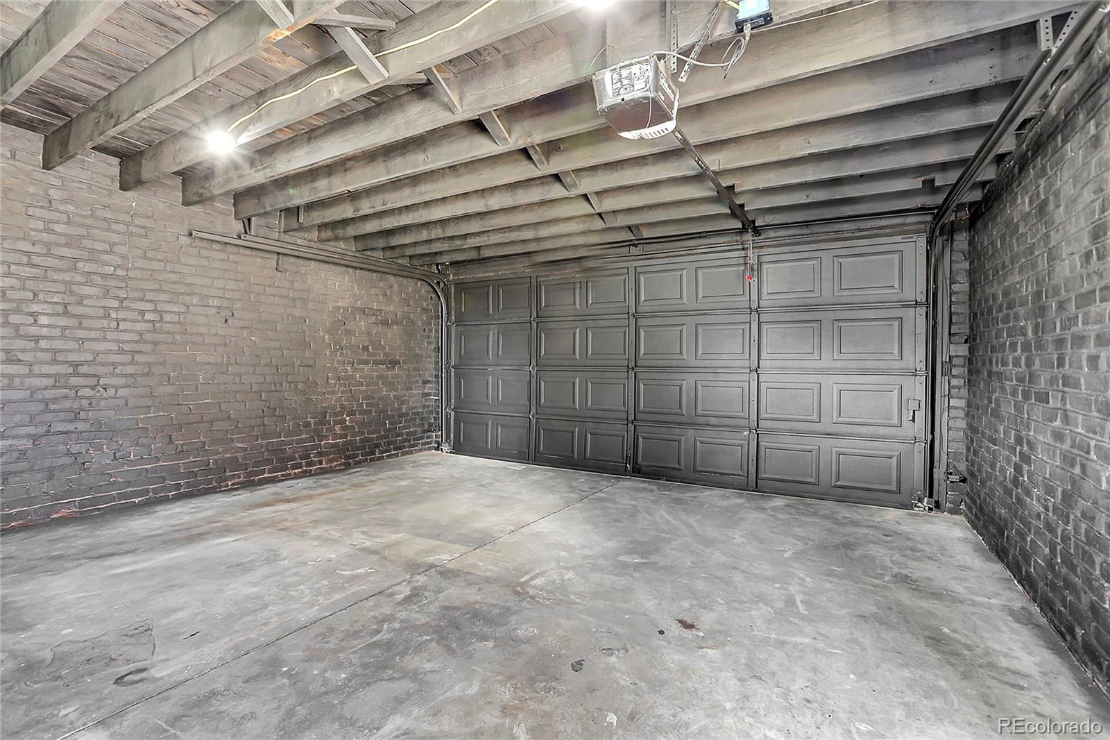 2827 Bellaire Street Denver CO 80207