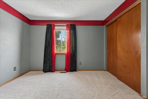19721 E Stanford Drive Centennial CO 80015