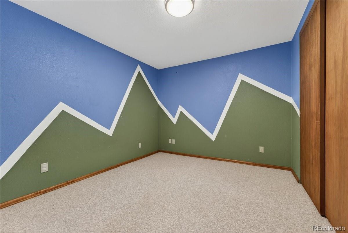 19721 E Stanford Drive Centennial CO 80015