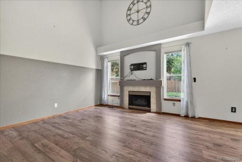 19721 E Stanford Drive Centennial CO 80015