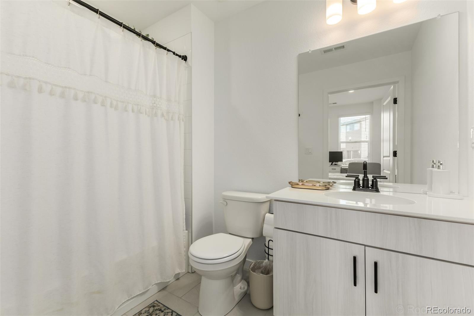 16722 Umatilla Street Broomfield CO 80023