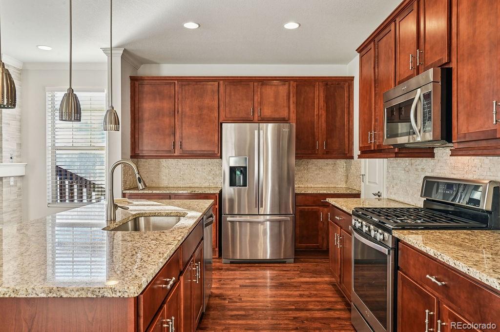 8002 E 49th Place Denver CO 80238