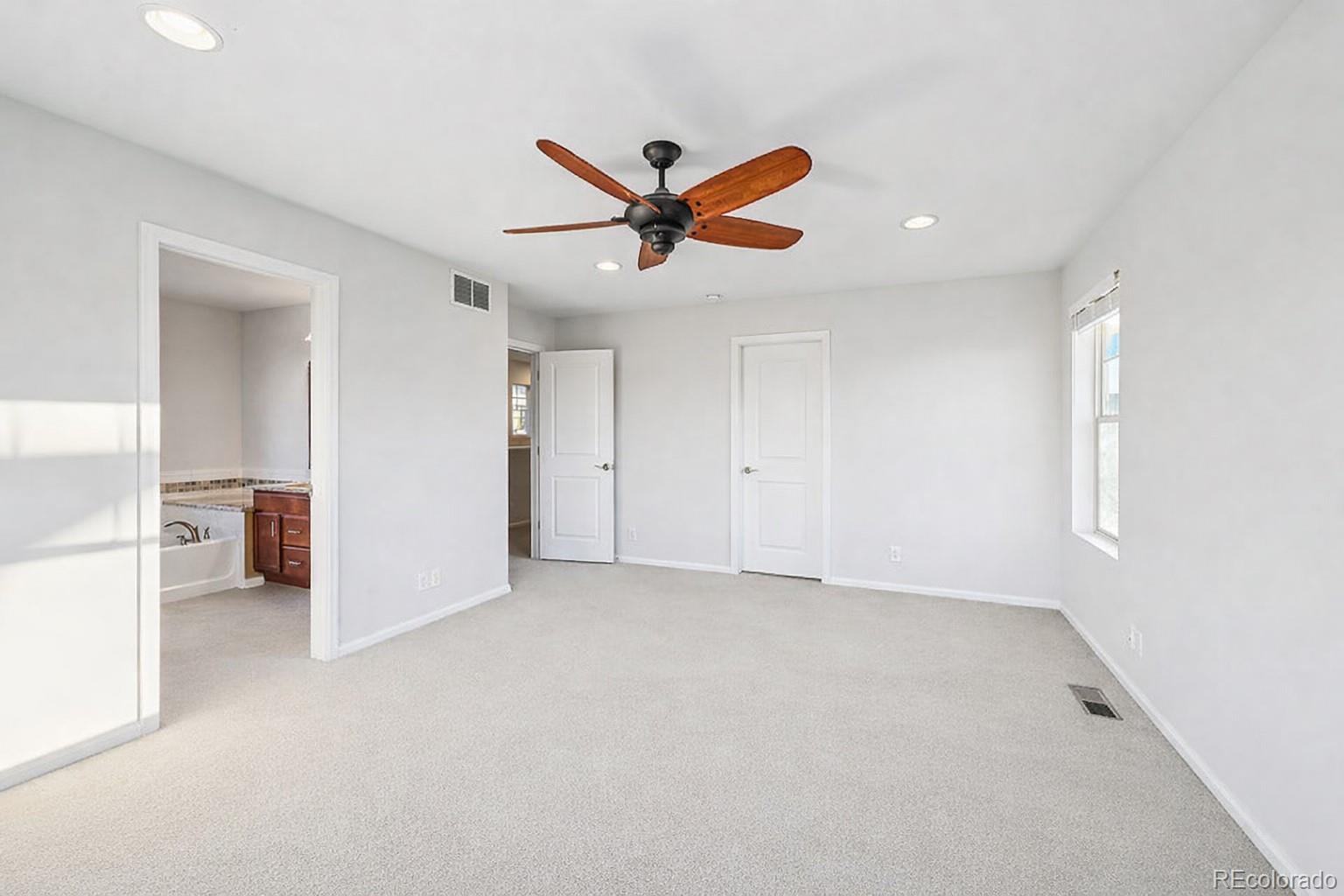 8002 E 49th Place Denver CO 80238