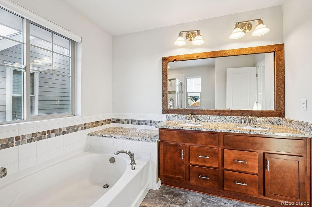 8002 E 49th Place Denver CO 80238