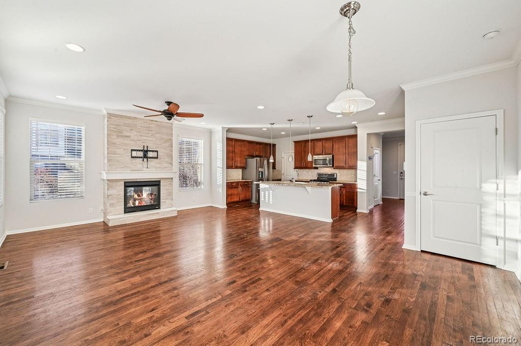 8002 E 49th Place Denver CO 80238