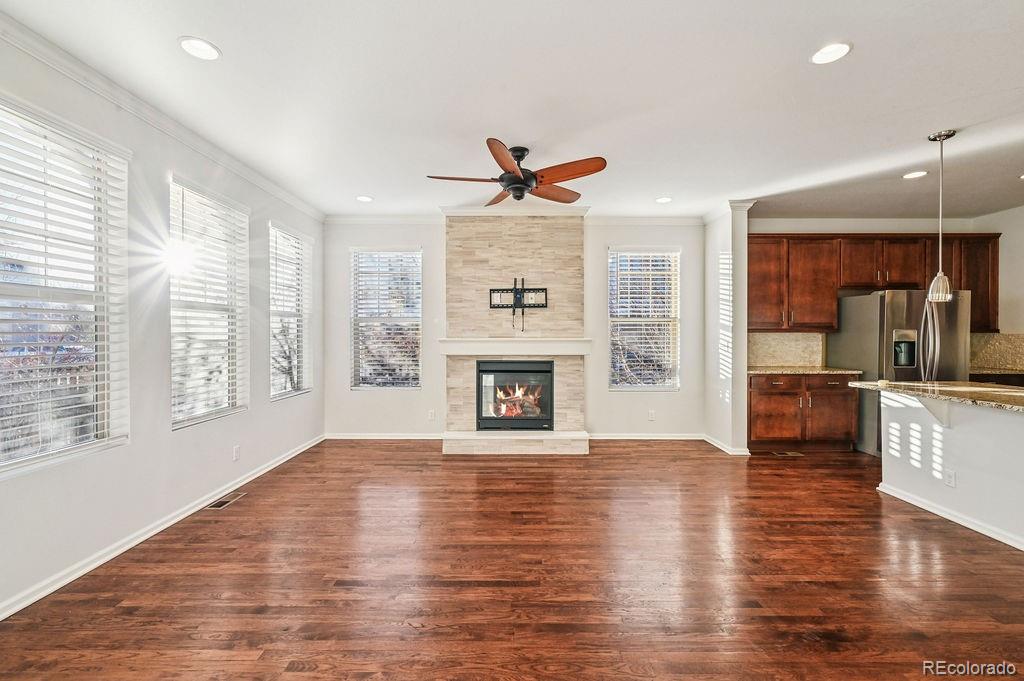 8002 E 49th Place Denver CO 80238